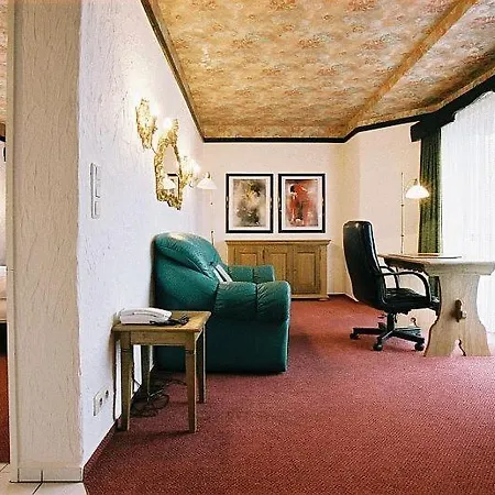Contel 3*
